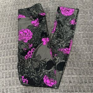 LuLaRoe Kids Leggings - Black and Pink Skulls